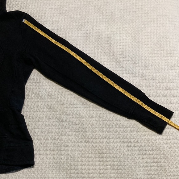 Lululemon Special Edition Hiver 2013 Ruffled Up Black Scuba Zip Hoodie Size 10 - Picture 15 of 16